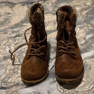 Cozy Brown Kids Boots